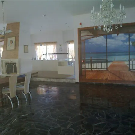 Sandy 2* Paralia Kourna