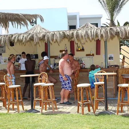 Sandy 酒店 Paralia Kourna