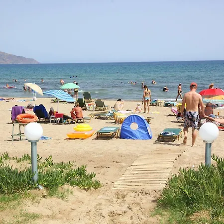 Sandy 2* Paralia Kourna